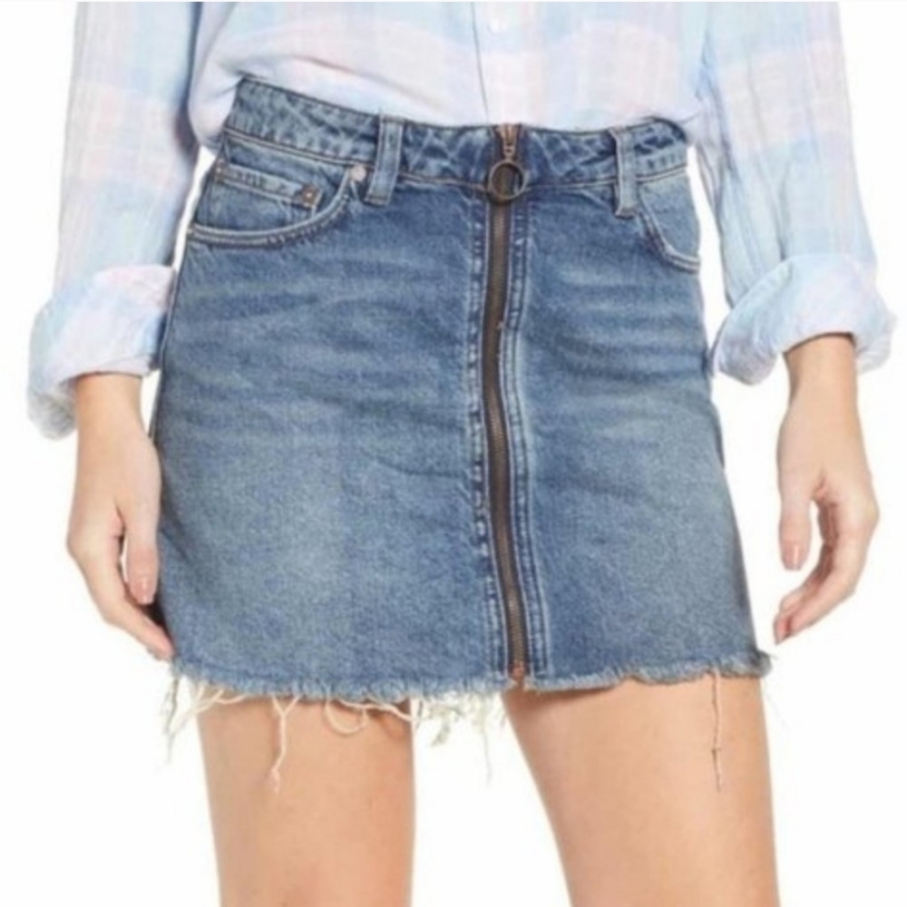 ~WE THE FREE - Zip It Up Denim Mini Skirt